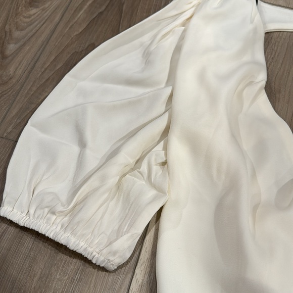 Top - Picture 5 of 7